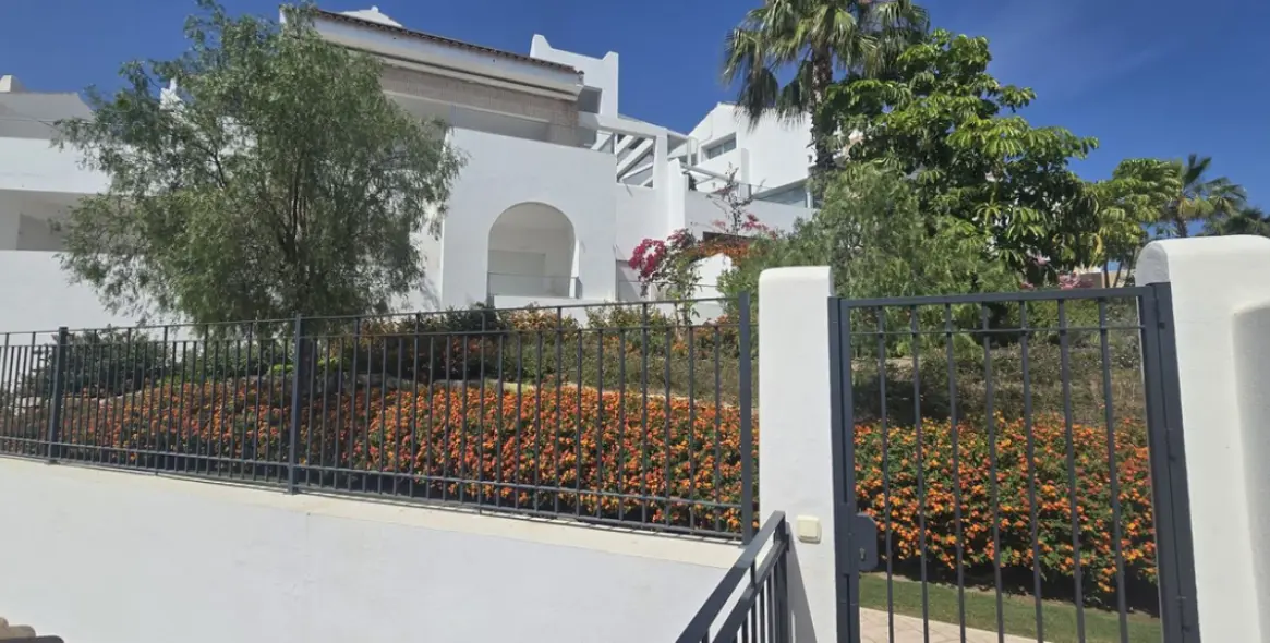 Sale of detached villa in Benalmadena Pueblo 38