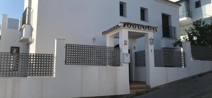 Продажа дома на две семьи в Benalmadena 4