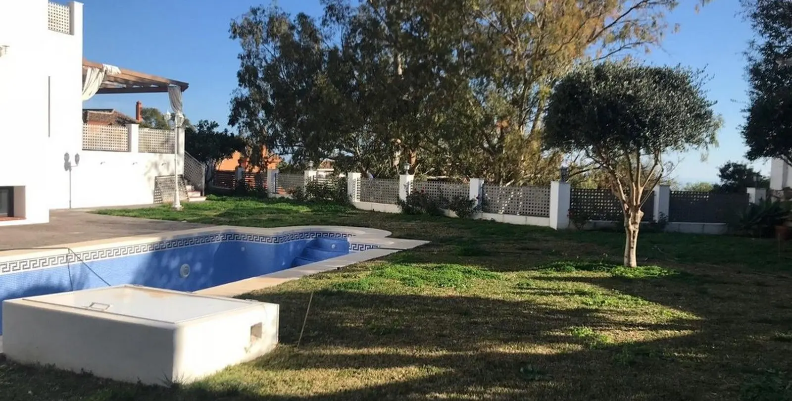 Продажа дома на две семьи в Benalmadena 7