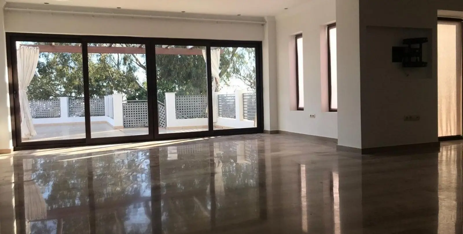 Продажа дома на две семьи в Benalmadena 8