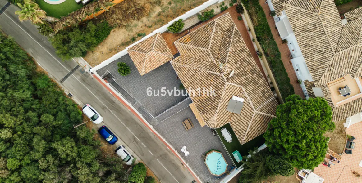 Sale of detached villa in Benalmadena 6