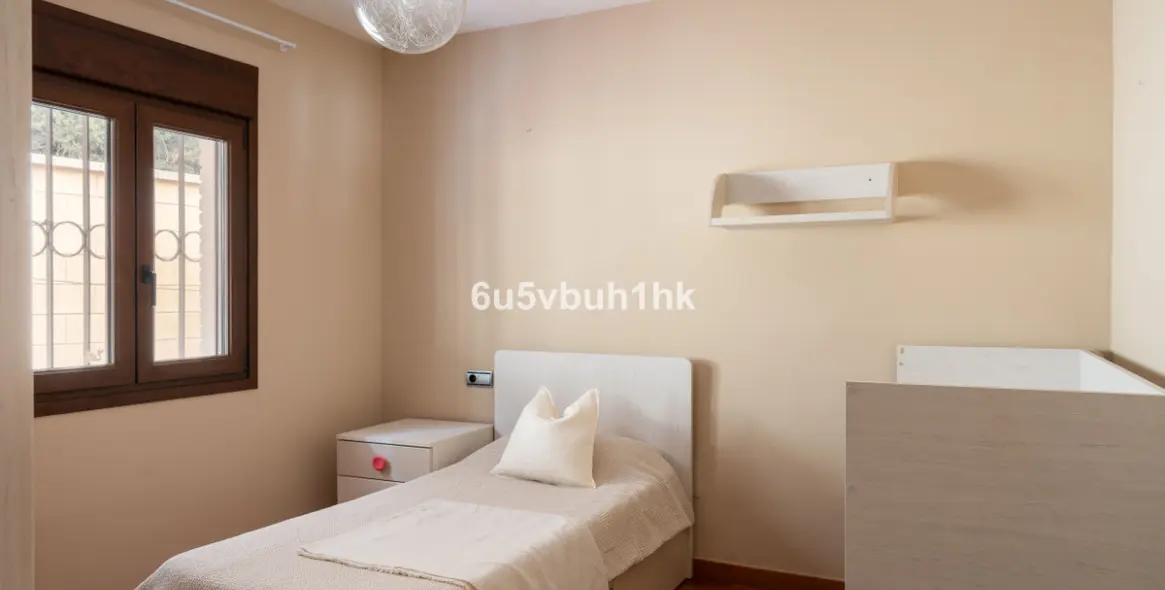 Sale of detached villa in Benalmadena 19