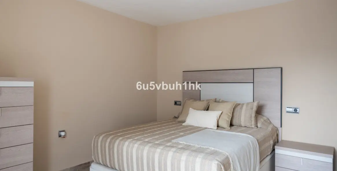 Sale of detached villa in Benalmadena 36