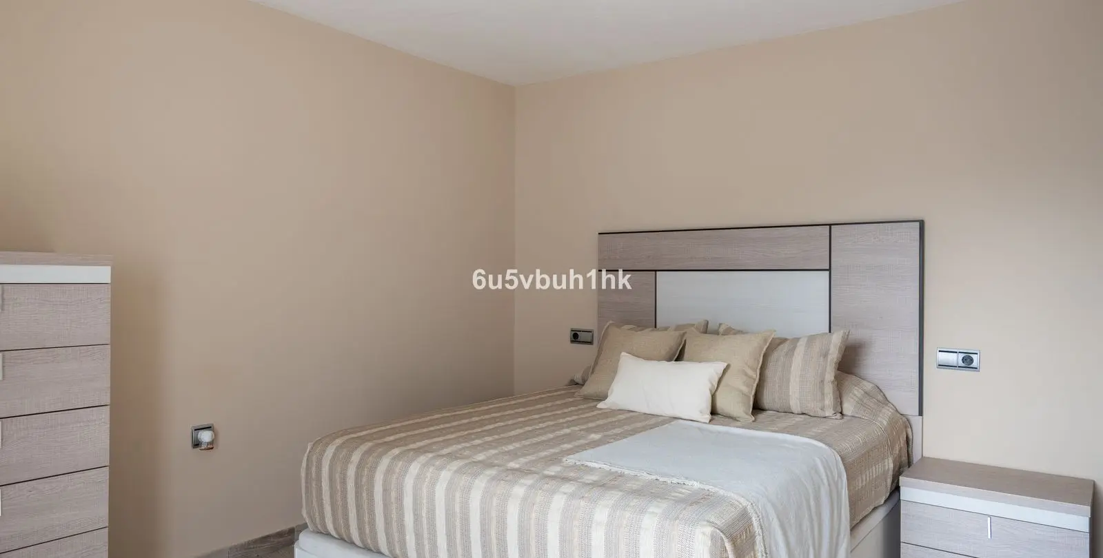 Продажа  отдельно стоящей виллы в Benalmadena 33