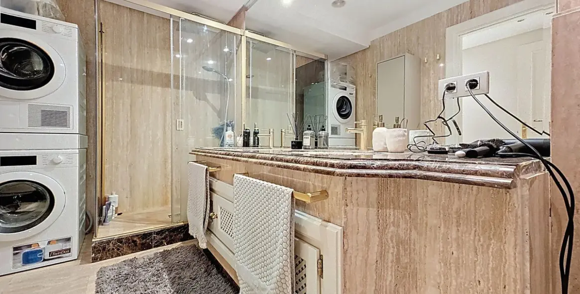 Sale of ground floor apartment in Estepona 16