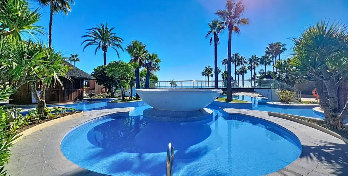 Продажа апартаментов на первом этаже в Estepona 36