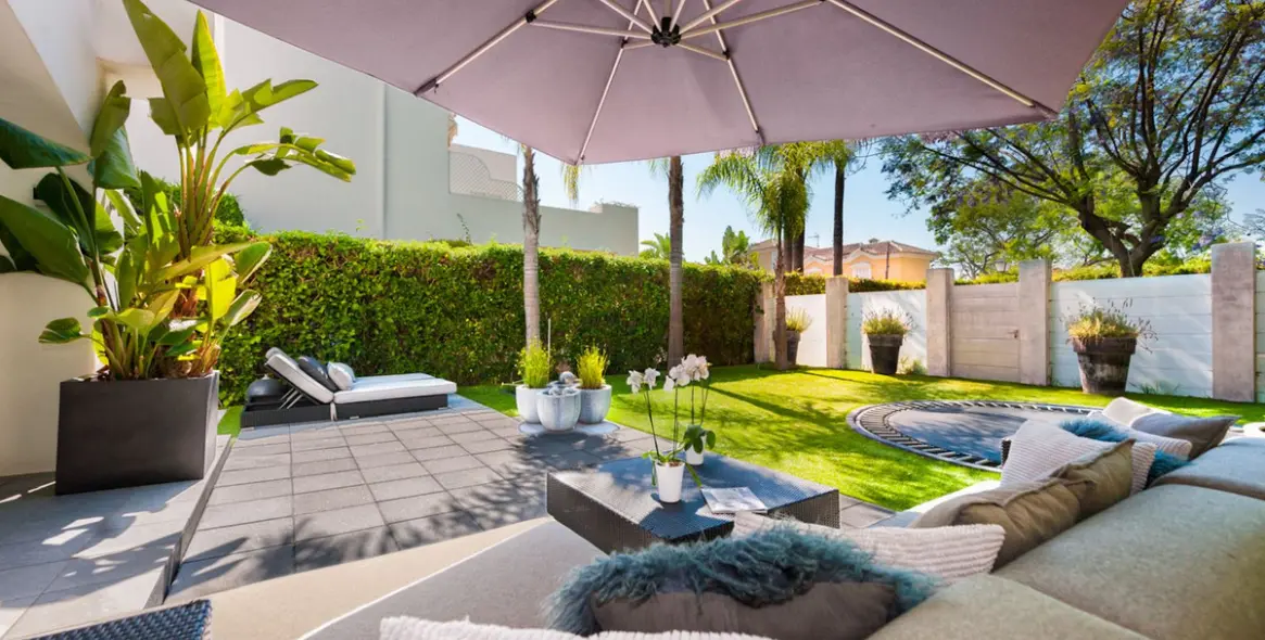 Sale of semi-detached house in Guadalmina Baja 3