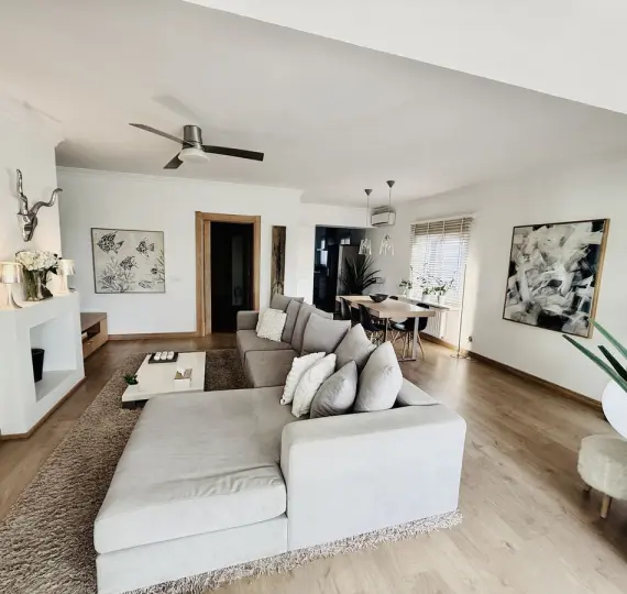 Sale of semi-detached house in Guadalmina Baja