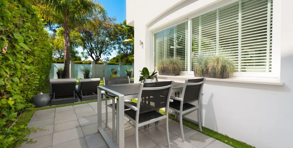 Sale of semi-detached house in Guadalmina Baja 14