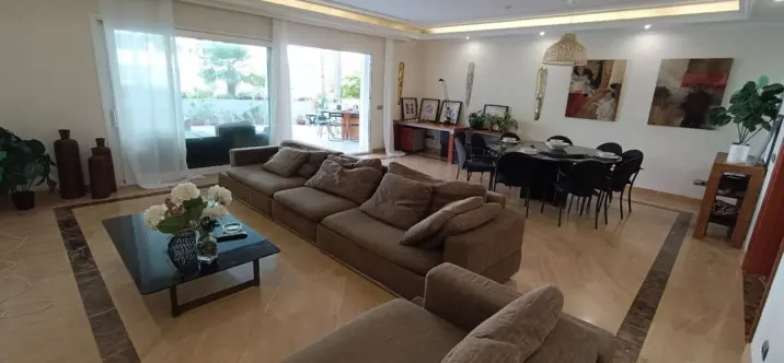 Продажа апартаментов на первом этаже в Puerto Banús 0