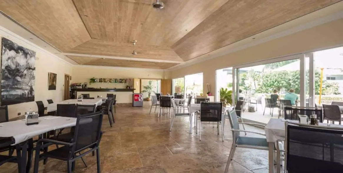 Продажа апартаментов на первом этаже в Puerto Banús 19