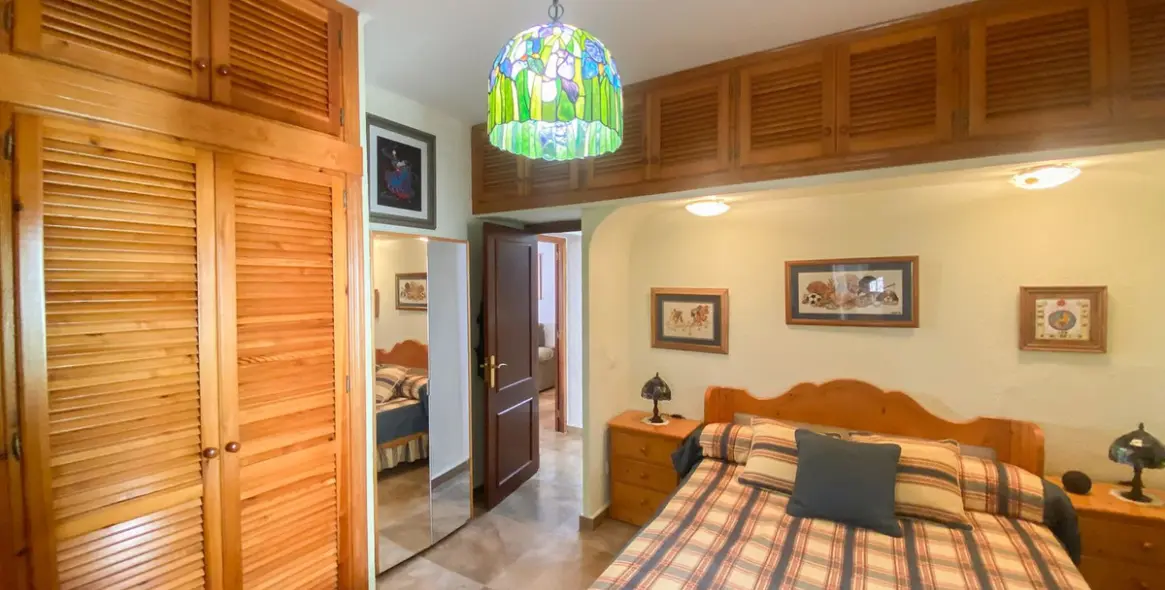 Venta de villa independiente en Guadalmina Alta 26