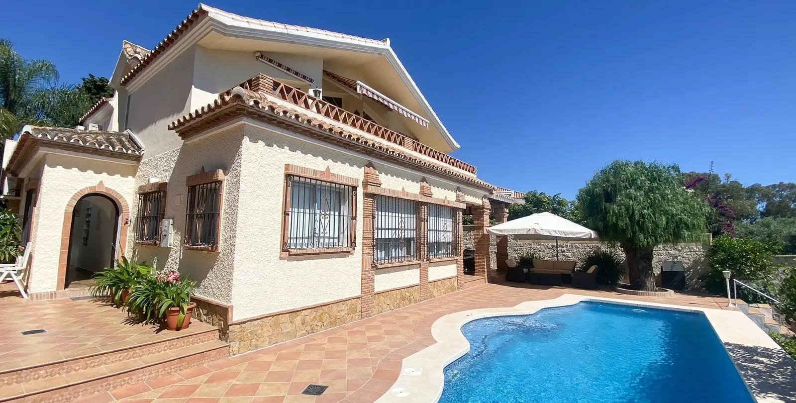 Venta de villa independiente en Guadalmina Alta 1