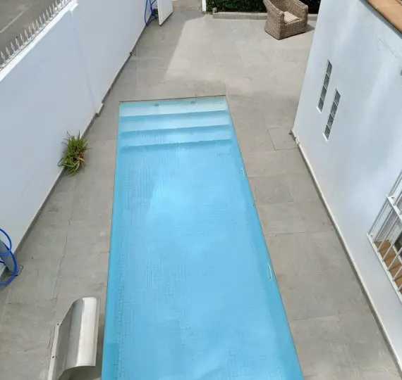 Oтдельно стоящая вилла R4984426