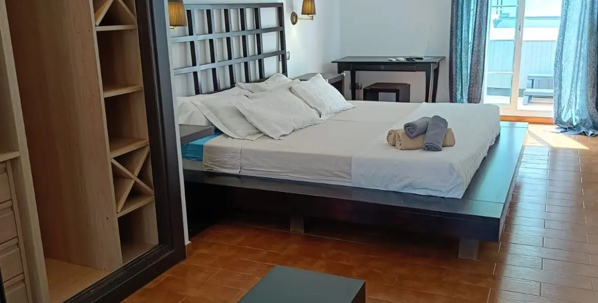 Продажа  отдельно стоящей виллы в San Pedro de Alcántara (район San Pedro de Alcántara) 17