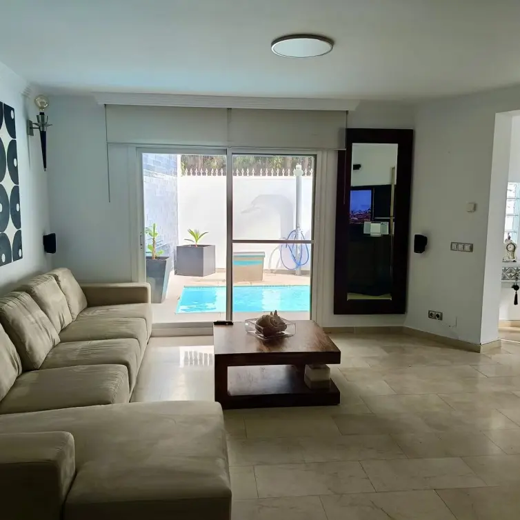 Venta de villa independiente en San Pedro de Alcántara