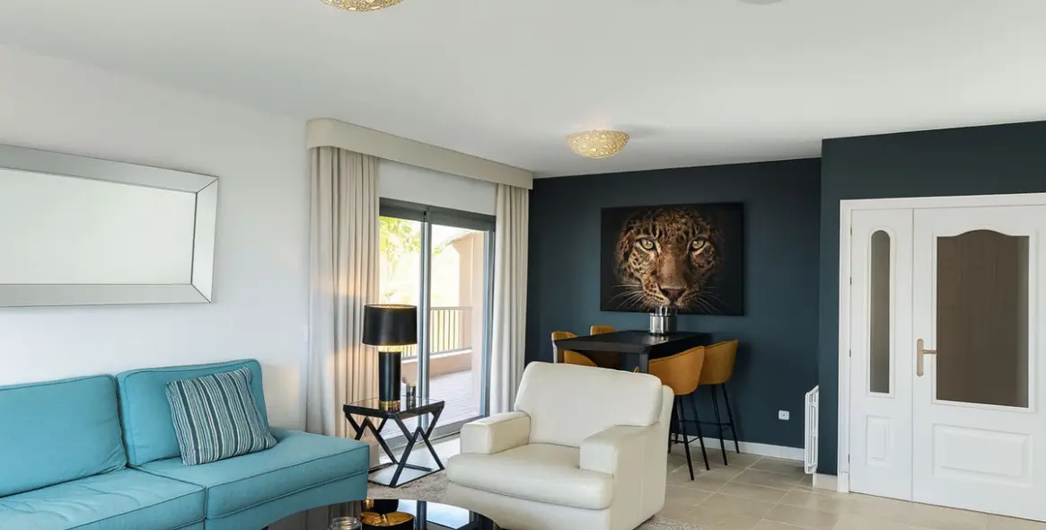 Sale of penthouse in Los Flamingos 8
