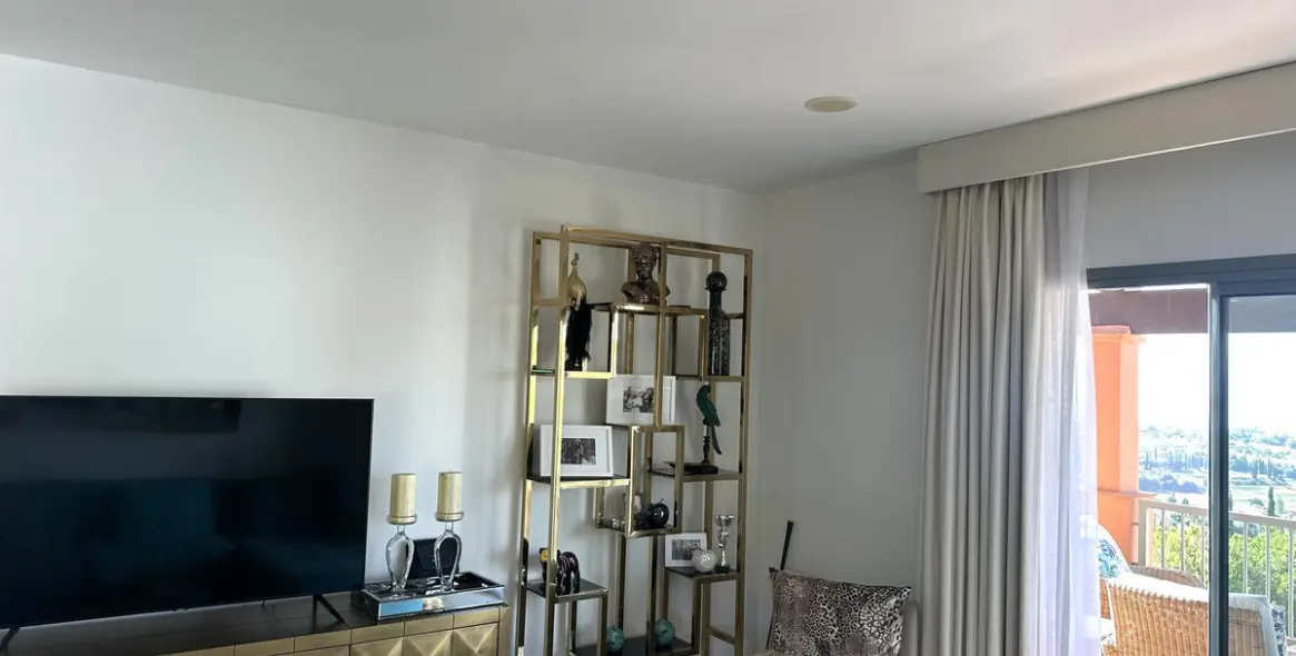Sale of penthouse in Los Flamingos 9