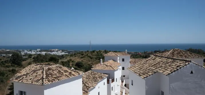 Sale of penthouse in Altos de los Monteros 0