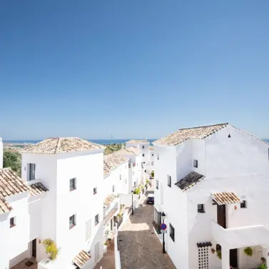 Sale of penthouse in Altos de los Monteros