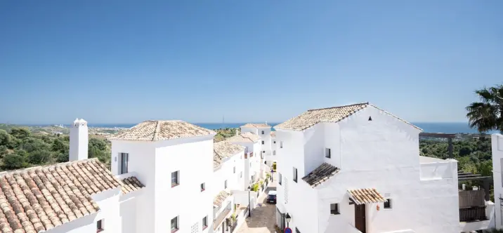 Sale of penthouse in Altos de los Monteros 3