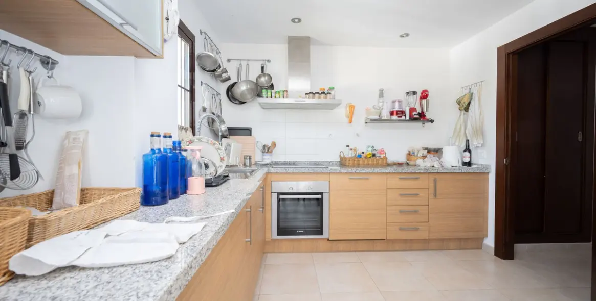Продажа пентхауса в Altos de los Monteros 21
