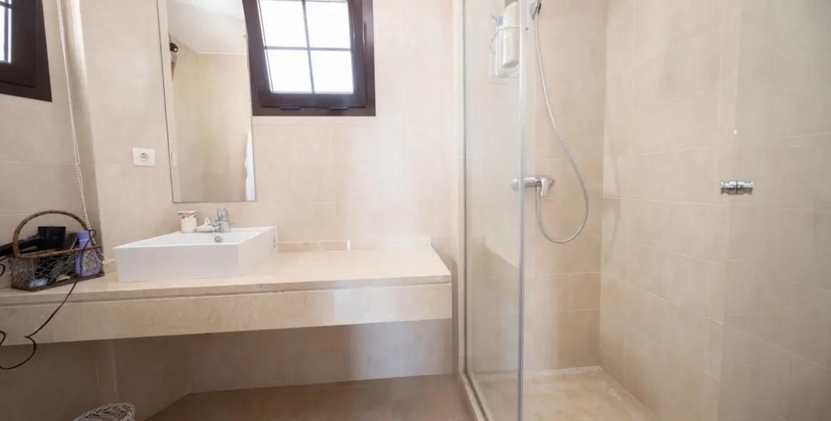 Продажа пентхауса в Altos de los Monteros 30