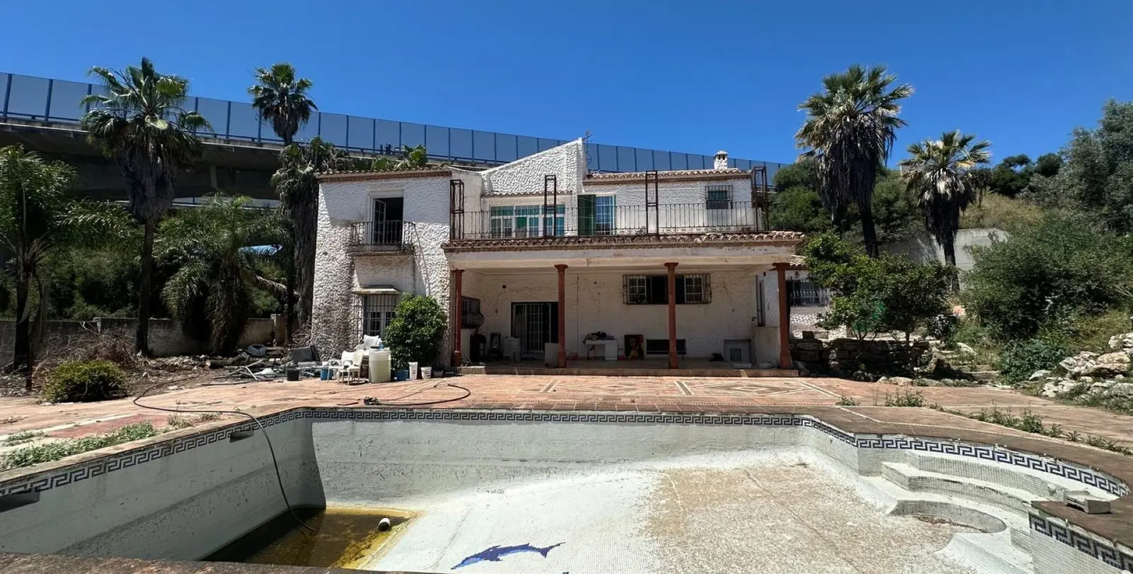 Sale of detached villa in Nueva Andalucía 10