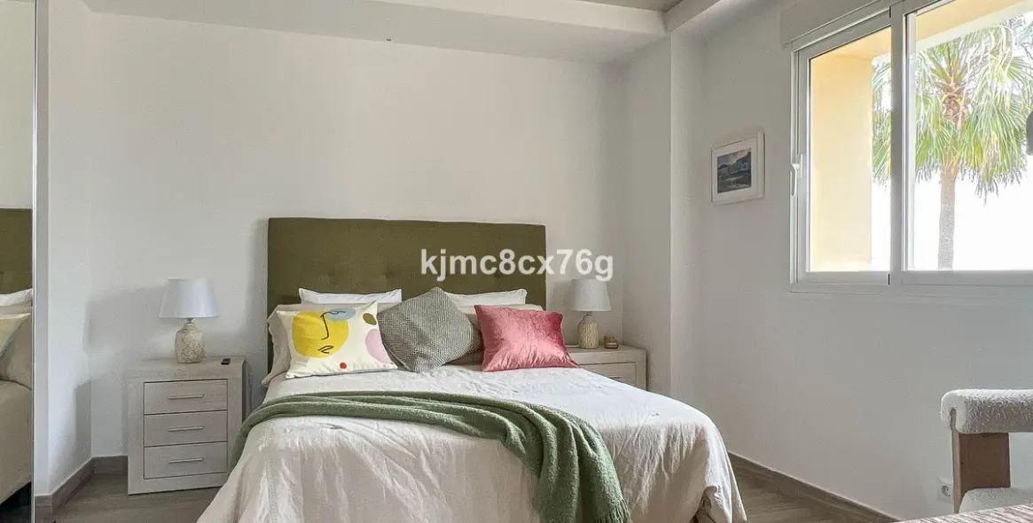 Sale of detached villa in Riviera del Sol 31