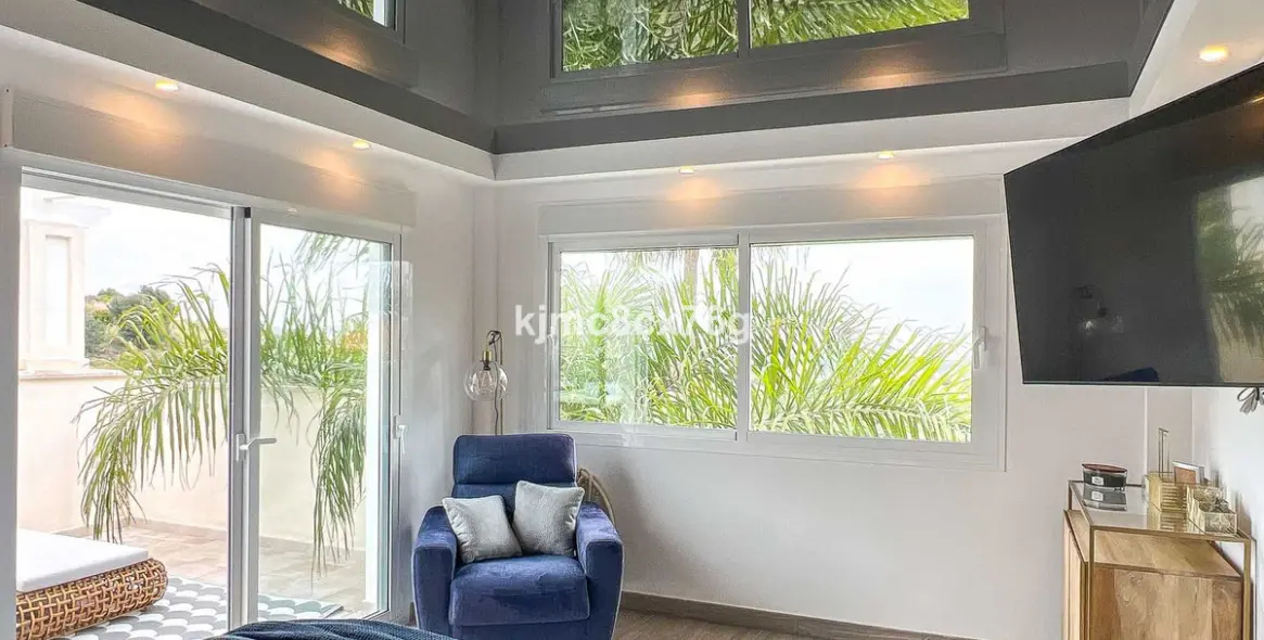 Sale of detached villa in Riviera del Sol 40