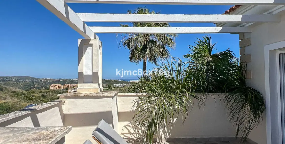 Sale of detached villa in Riviera del Sol 41