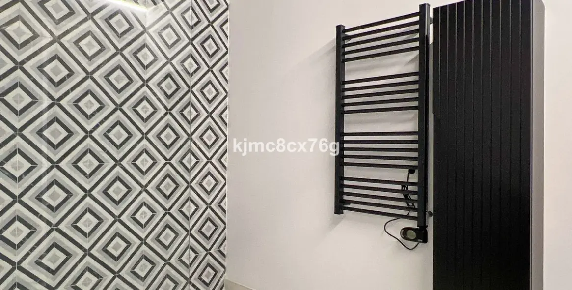 Sale of detached villa in Riviera del Sol 50