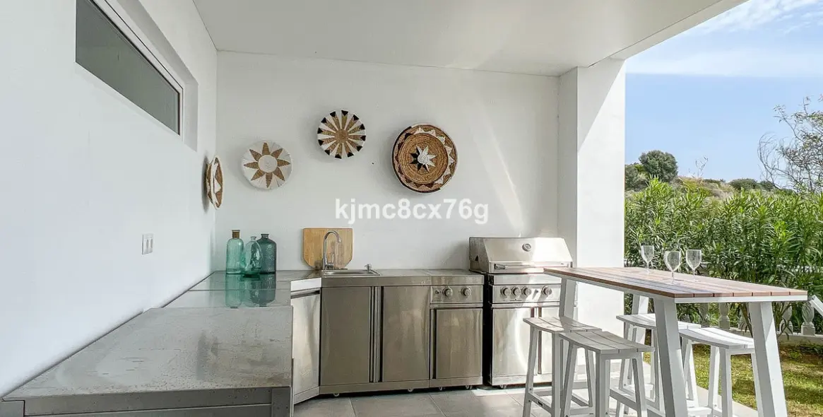 Sale of detached villa in Riviera del Sol 57