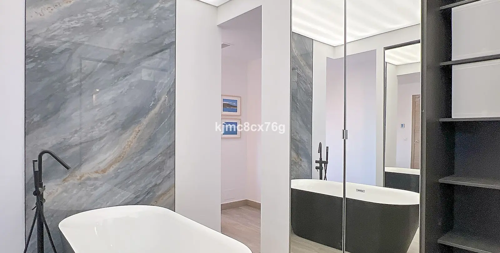 Продажа  отдельно стоящей виллы в Riviera del Sol 35