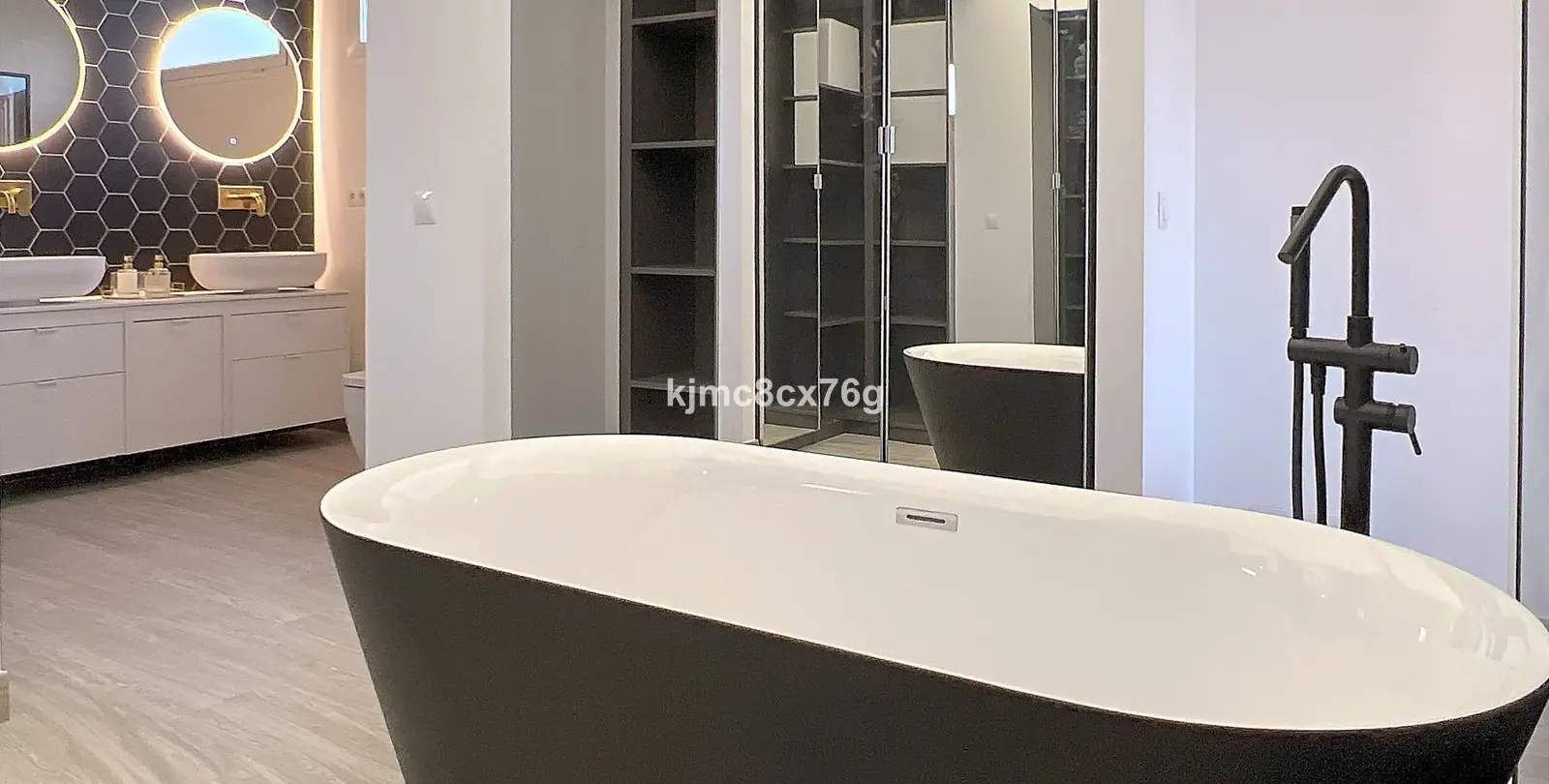 Продажа  отдельно стоящей виллы в Riviera del Sol 37