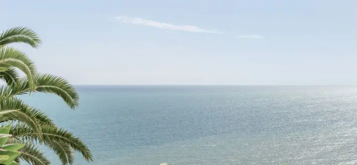 Sale of middle floor apartment in Torremolinos 1