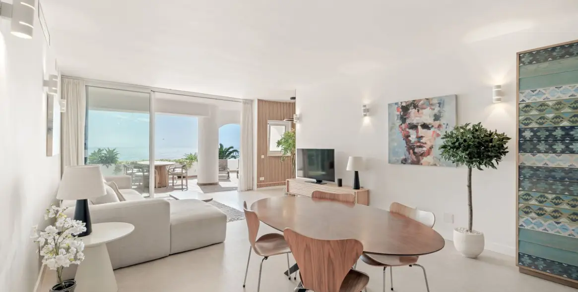 Sale of middle floor apartment in Torremolinos 5