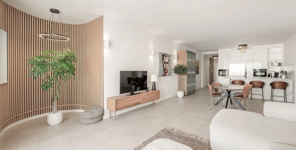 Sale of middle floor apartment in Torremolinos 8