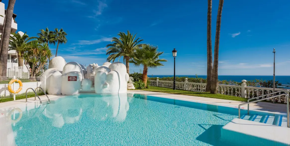 Продажа апартаментов на среднем этаже в Torremolinos 23