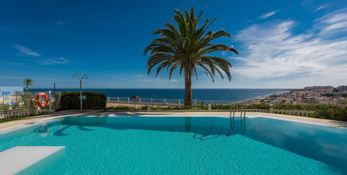 Продажа апартаментов на среднем этаже в Torremolinos 24