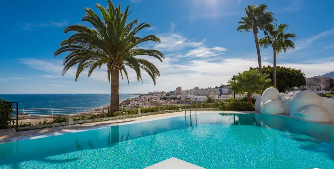 Продажа апартаментов на среднем этаже в Torremolinos 26