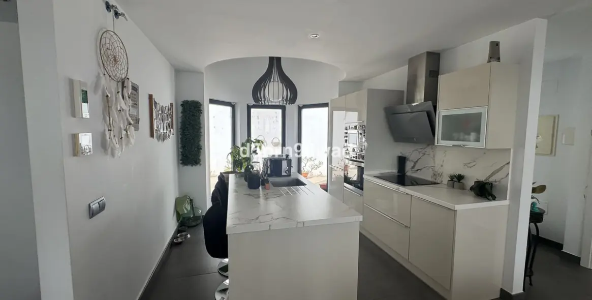 Продажа  отдельно стоящей виллы в Estepona 27