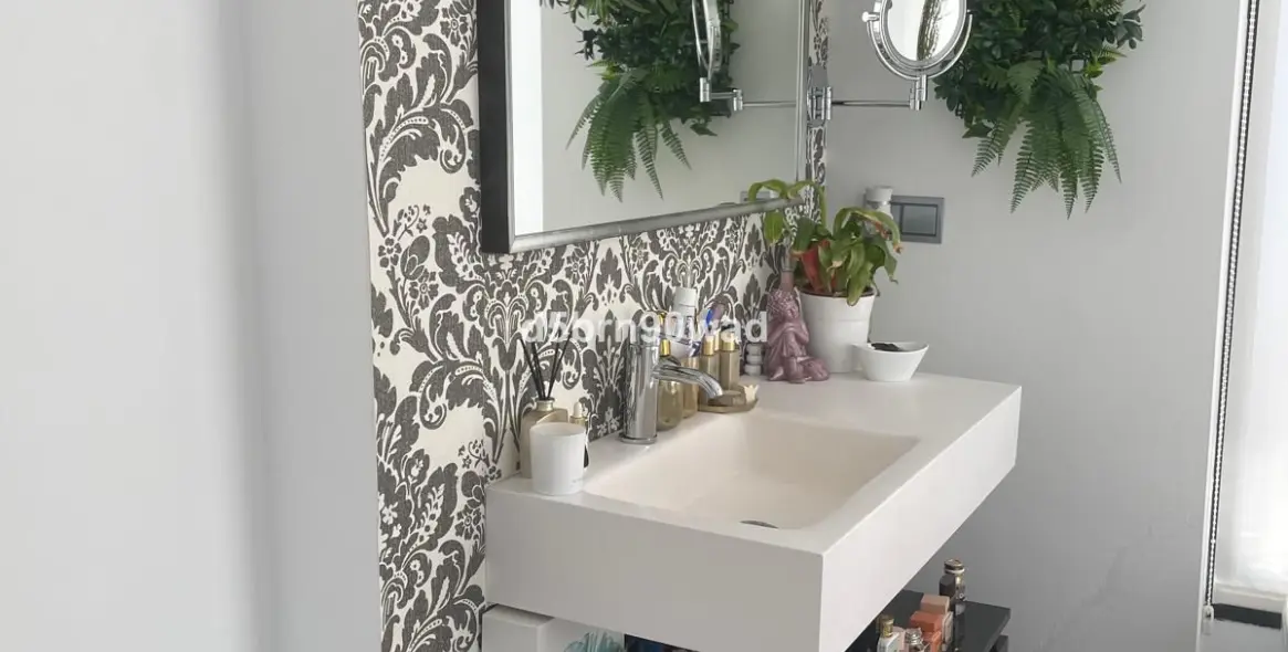 Продажа  отдельно стоящей виллы в Estepona 33