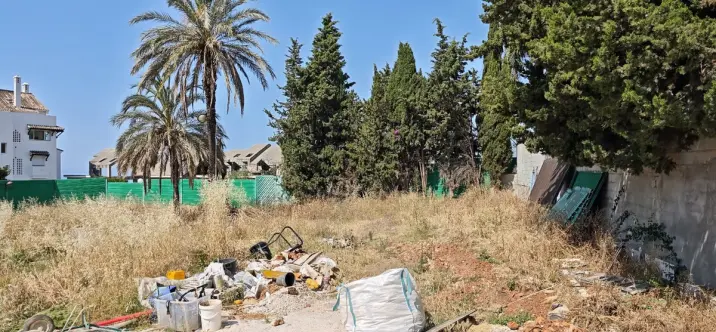 Продажа  жилого участка в Marbella 3