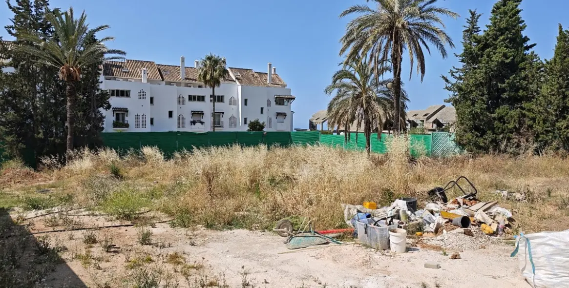 Продажа  жилого участка в Marbella 5