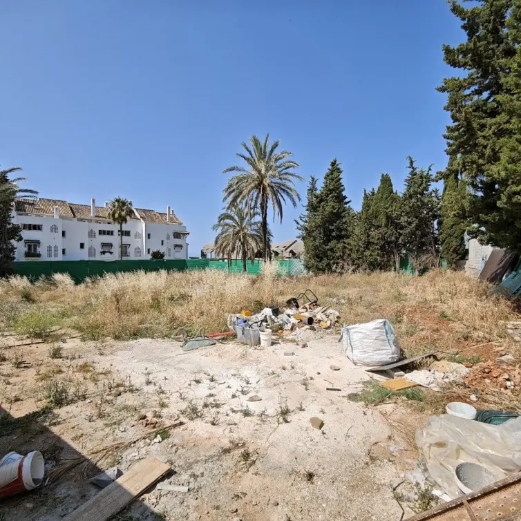 Продажа  жилого участка в Marbella