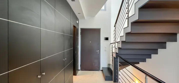 Таунхаус R3277759 4