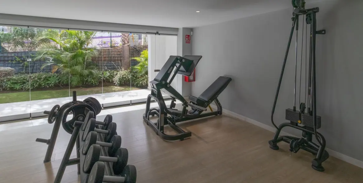 Продажа  отдельно стоящей виллы в Torremuelle 54