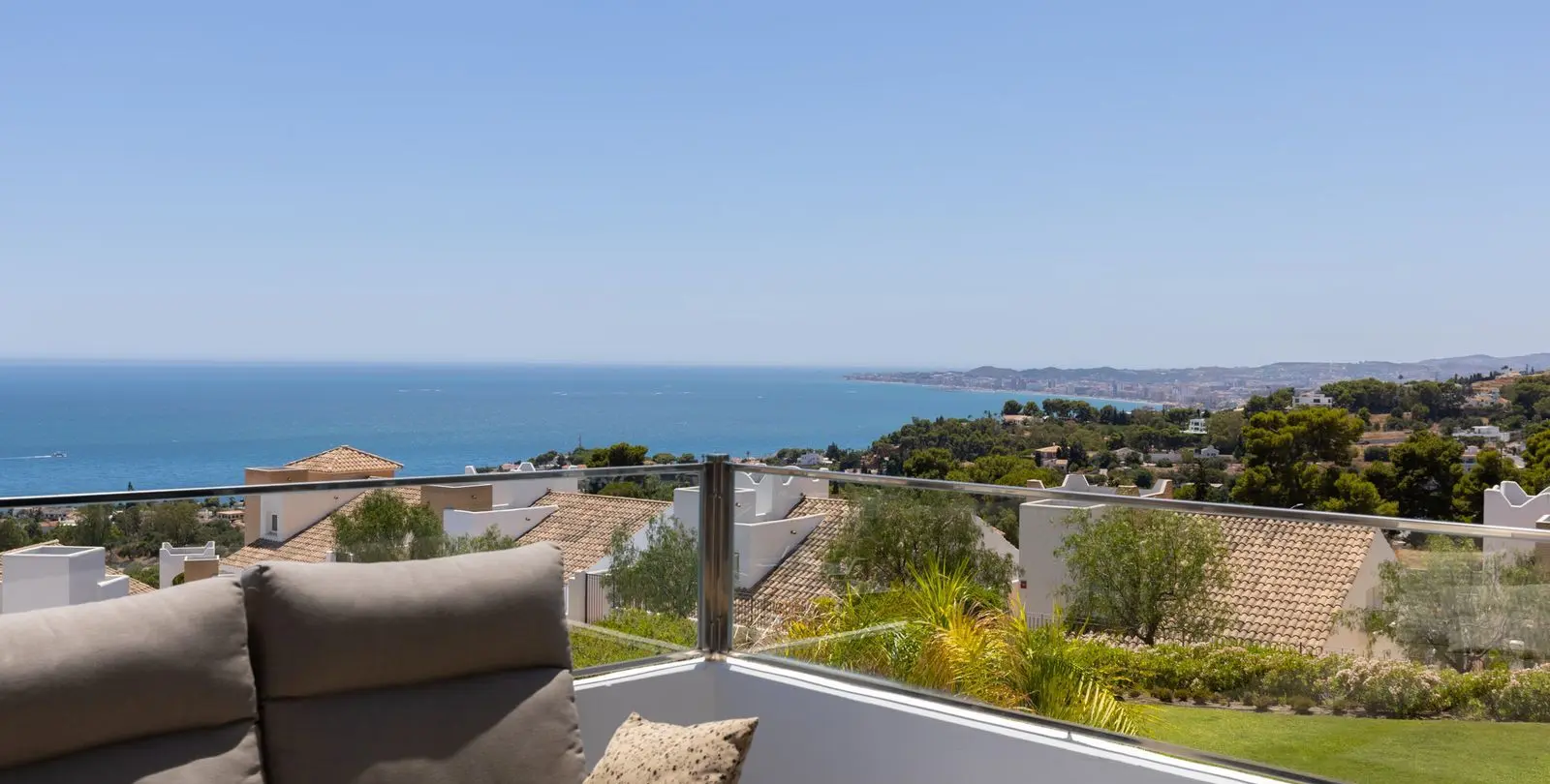 Sale of detached villa in Torremuelle 1