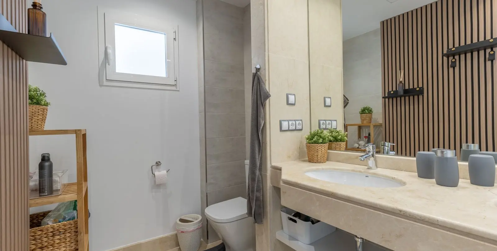 Sale of detached villa in Torremuelle 31